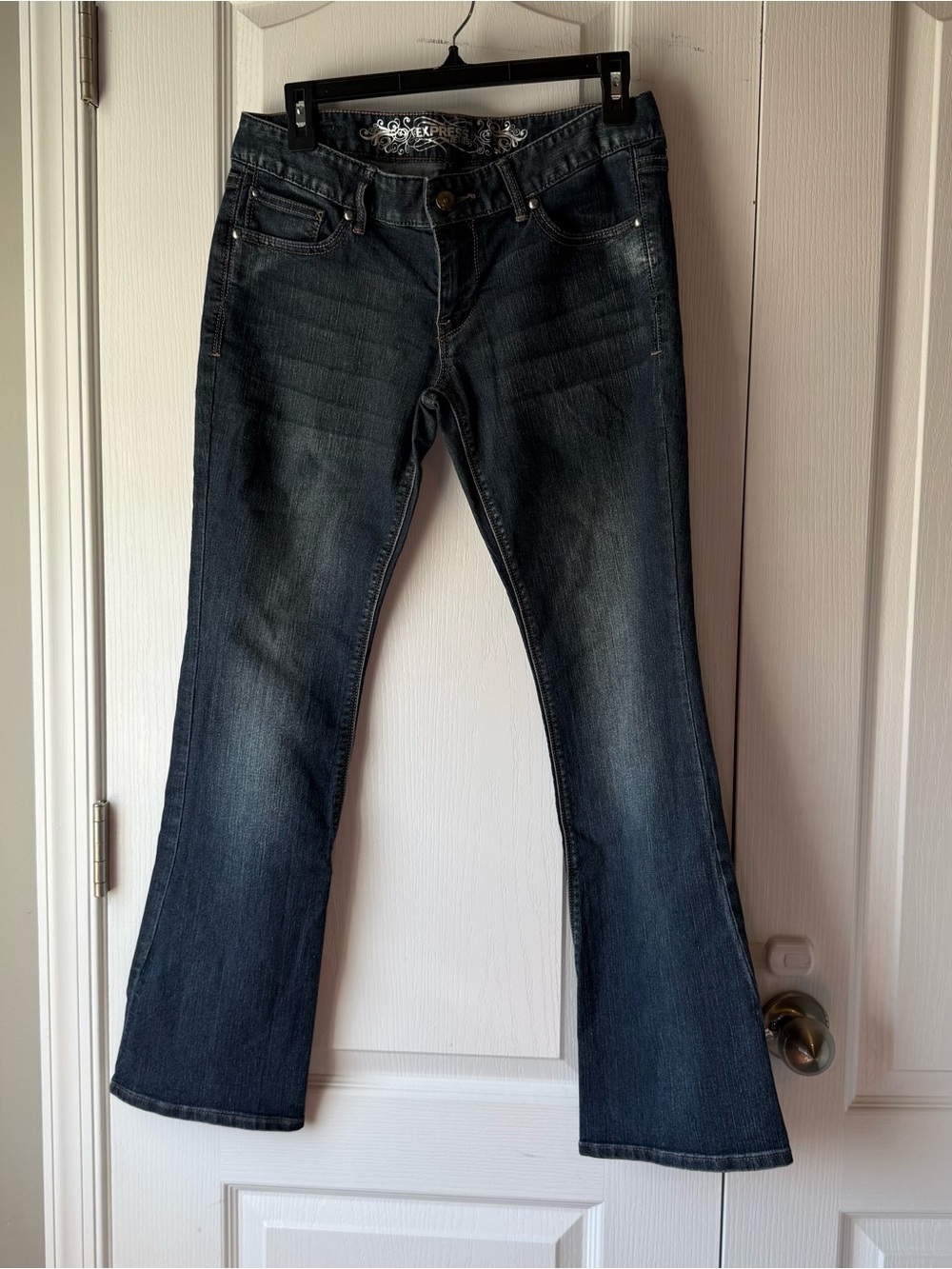 Express Women's Dark Wash Boot Cut Jeans